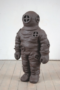 n.t. 2008 fired black clay H: 120 cm