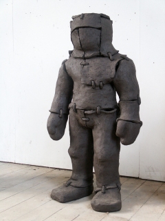 n.t. 2005 fired black clay H: 118 cm ENECO collection Rotterdam