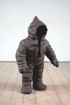 n.t. 2007 fired black clay H: 102 cm private collection Antwerp (BE)