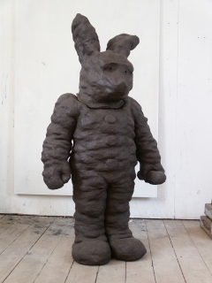 n.t. 2005 fired black clay H: 137 cm private collection Amsterdam